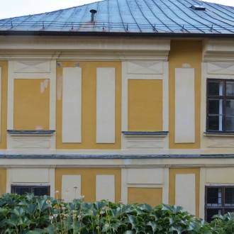 Radničné námestie 16