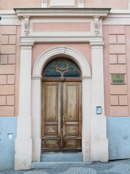 Námestie svätej Trojice 13