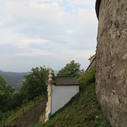 Ježiš nesie kríž [júl 2016]