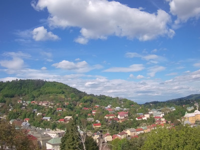 webkamera Banská Štiavnica 10.5.2025 15:55:27