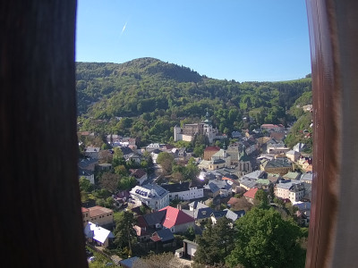 webkamera Banská Štiavnica 1.5.2025 16:40:04